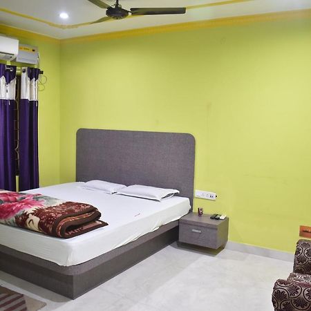 Hotel Suraj Balasore Buitenkant foto