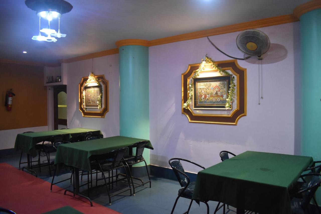 Hotel Suraj Balasore Buitenkant foto
