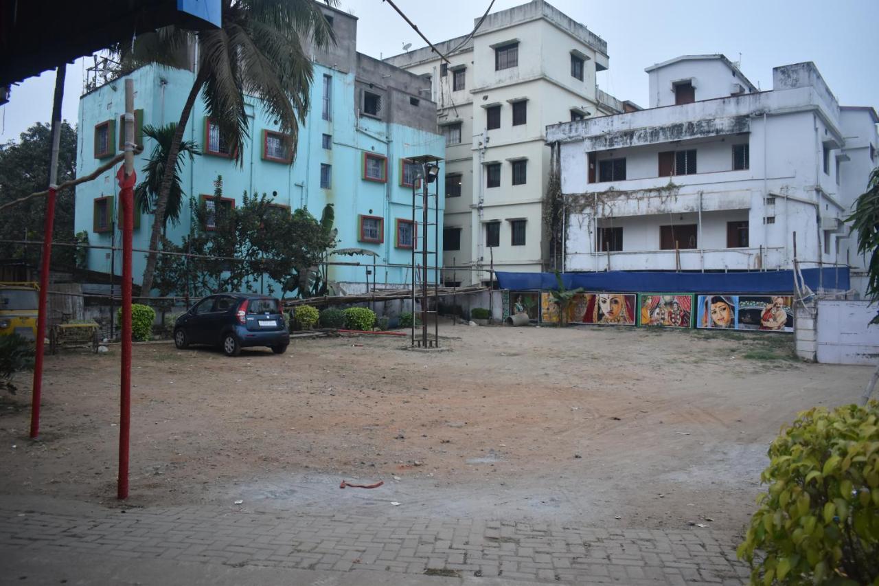 Hotel Suraj Balasore Buitenkant foto